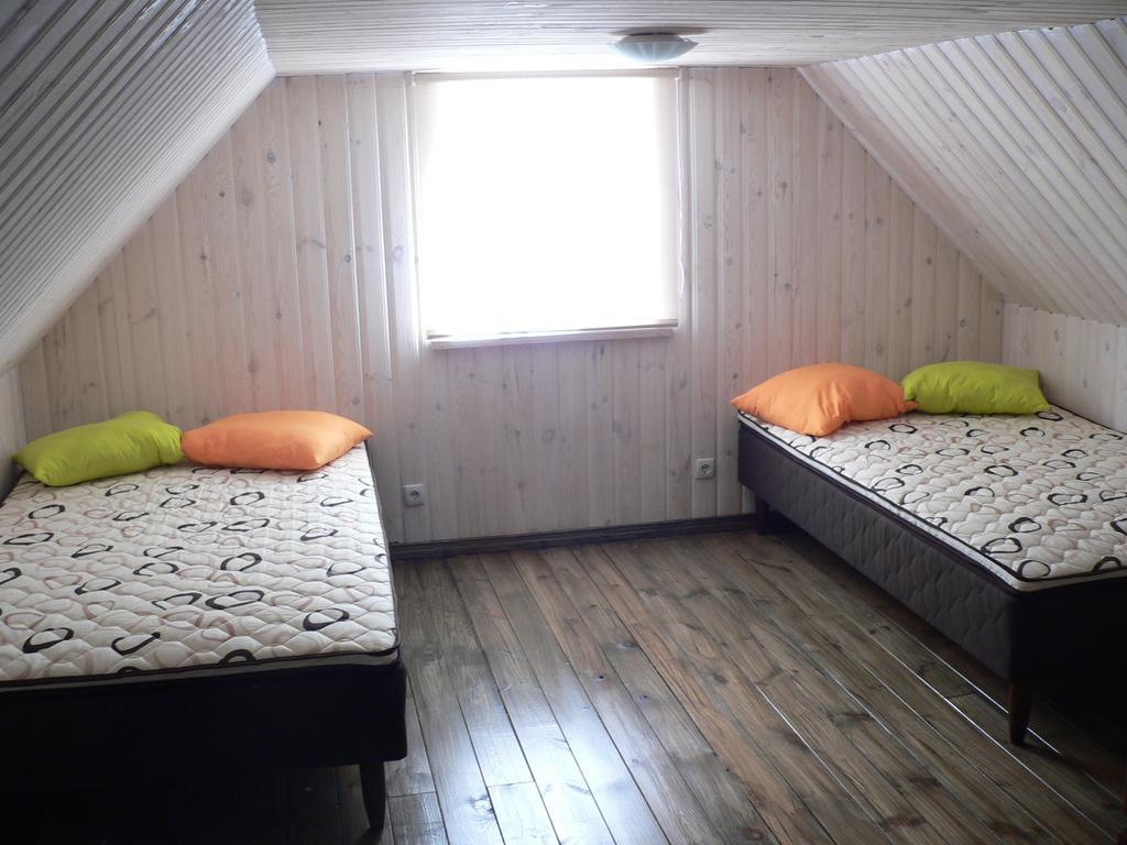 Adu-Jaani Kodumajutus Bed and Breakfast Matja Δωμάτιο φωτογραφία