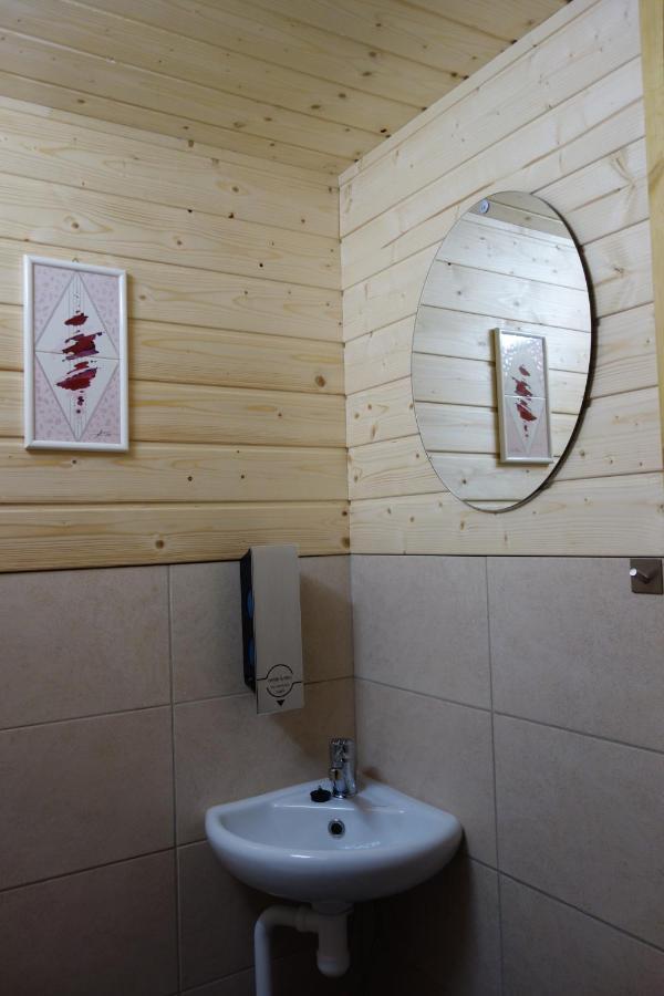 Adu-Jaani Kodumajutus Bed and Breakfast Matja Εξωτερικό φωτογραφία